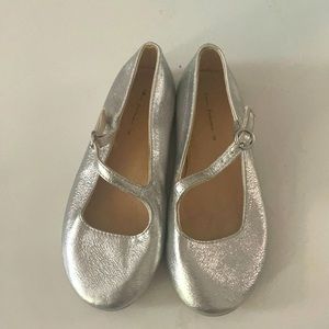 Silver leather shoes w/ strap 11 toddler Zara NEW